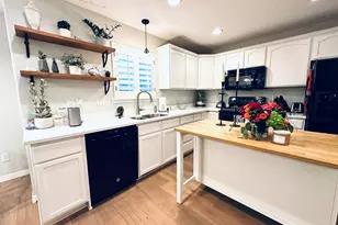 10412 N Bayhill Dr N, Cedar Hills, UT 84062 - Photo 9