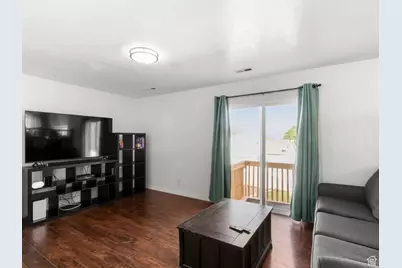 6401 S High Bluff Dr, West Valley, UT 84118 - Photo 9