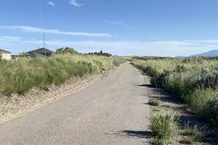 6401 S High Bluff Dr, West Valley, UT 84118 - Photo 5