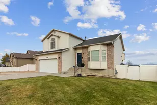 6401 S High Bluff Dr, West Valley, UT 84118 - Photo 1
