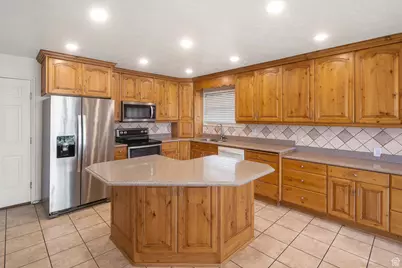 2636 W Jody St, West Jordan, UT 84088 - Photo 17