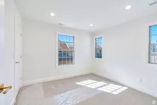 5627 W Abbey Ln, Herriman, UT 84096 - Photo 7