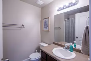 757 W Gallant Dr, Bluffdale, UT 84065 - Photo 15