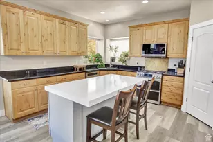 4208 W Chestnut View Dr Dr, South Jordan, UT 84009 - Photo 13