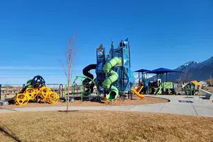 735 S Harrison Dr, Springville, UT 84663 - Photo 13