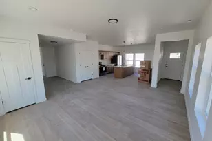 731 S Harrison Dr, Springville, UT 84663 - Photo 5
