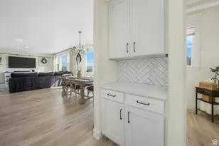 4591 W Heritagefield Cir S, Herriman, UT 84096 - Photo 29