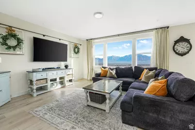 4591 W Heritagefield Cir S, Herriman, UT 84096 - Photo 15