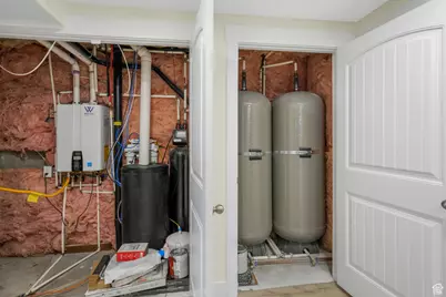 4591 W Heritagefield Cir S, Herriman, UT 84096 - Photo 55