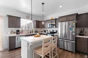 4694 E Lk Cor Dr, Eagle Mountain, UT 84005 - Photo 11