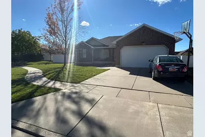 95 W 2400 N, Layton, UT 84041 - Photo 5
