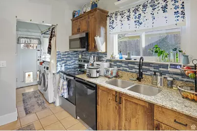 2879 S 9100 W, Magna, UT 84044 - Photo 11