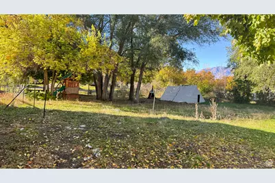 295 S Main St, Providence, UT 84332 - Photo 21