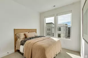 1476 W 550 N, Farmington, UT 84025 - Photo 25