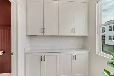 1476 W 550 N #161, Farmington, UT 84025 - Photo 5