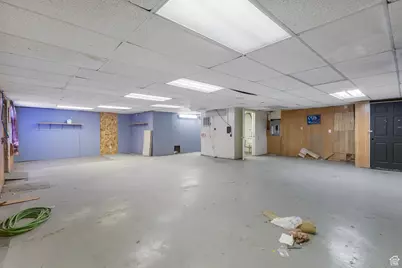 163 S Main St, Huntington, UT 84528 - Photo 17