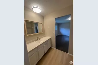 1404 E 8685 S, Sandy, UT 84093 - Photo 11