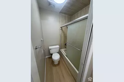 1404 E 8685 S, Sandy, UT 84093 - Photo 7