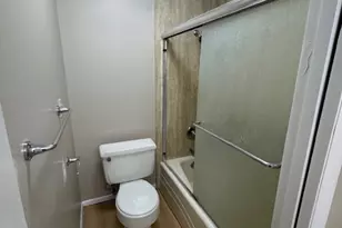 1404 E 8685 S, Sandy, UT 84093 - Photo 7