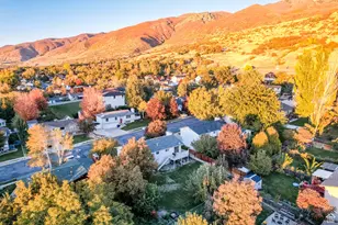 98 E 1420 S, Farmington, UT 84025 - Photo 17