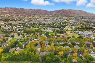 963 E Old English Rd S, Draper, UT 84020 - Photo 87