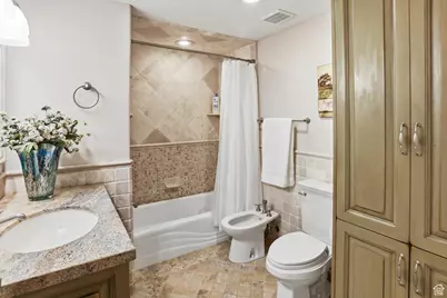 963 E Old English Rd S, Draper, UT 84020 - Photo 37