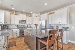 8169 S Flaxton Ln W, West Jordan, UT 84081 - Photo 3