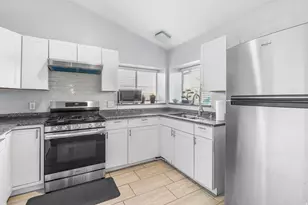 6853 S Mullien Dr W, West Jordan, UT 84081 - Photo 11