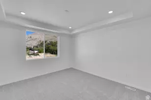 8674 N Halloran Ct, Lake Point, UT 84074 - Photo 19