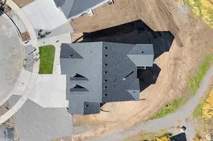 8674 N Halloran Ct, Lake Point, UT 84074 - Photo 29