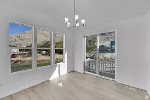 8674 N Halloran Ct, Lake Point, UT 84074 - Photo 7