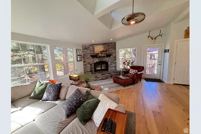 75 W Dude Ranch Rd, Monticello, UT 84535 - Photo 11