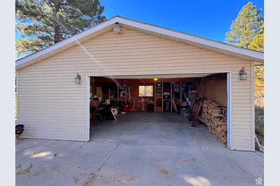 75 W Dude Ranch Rd, Monticello, UT 84535 - Photo 33