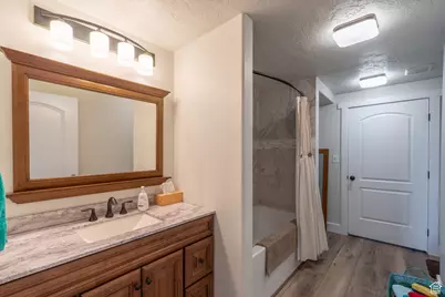 249 N 100 W, Monticello, UT 84535 - Photo 17