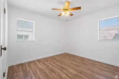 264 W International Ave, Tooele, UT 84074 - Photo 23