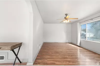 264 W International Ave, Tooele, UT 84074 - Photo 9