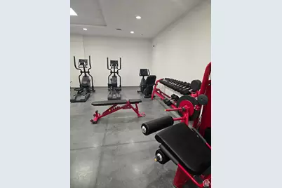 2085 N Main St #302, Sunset, UT 84015 - Photo 15