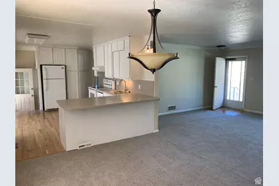 5 W 5878 S, Murray, UT 84107 - Photo 5