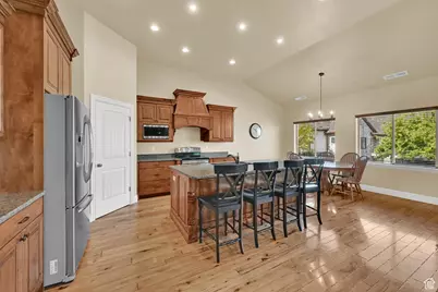 6065 N Lariat Ln, Mountain Green, UT 84050 - Photo 13