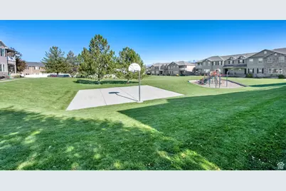 5189 W Dove Creek Ln S, West Jordan, UT 84081 - Photo 5