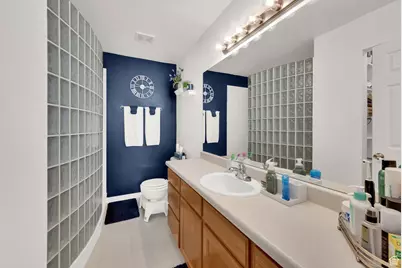 5189 W Dove Creek Ln S, West Jordan, UT 84081 - Photo 17