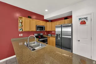 5189 W Dove Creek Ln S, West Jordan, UT 84081 - Photo 11