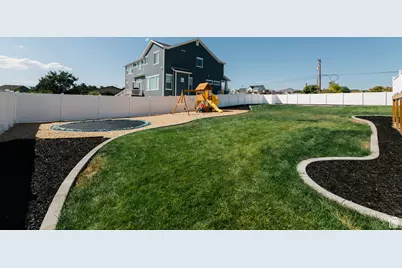 893 N 1580 E, Lehi, UT 84043 - Photo 9