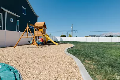 893 N 1580 E, Lehi, UT 84043 - Photo 15