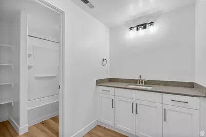 234 W Crescent Ln #99, Tooele, UT 84074 - Photo 9