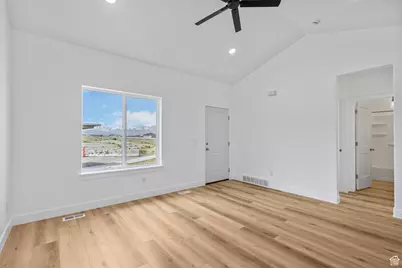 234 W Crescent Ln #100, Tooele, UT 84074 - Photo 13