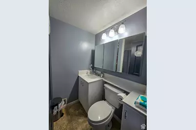 366 W 1000 N, Bountiful, UT 84010 - Photo 15