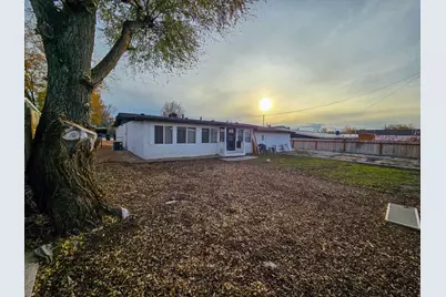 366 W 1000 N, Bountiful, UT 84010 - Photo 5