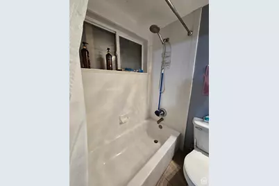 366 W 1000 N, Bountiful, UT 84010 - Photo 17
