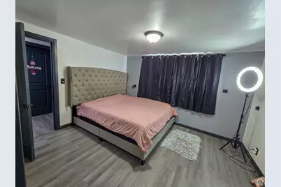 366 W 1000 N, Bountiful, UT 84010 - Photo 21